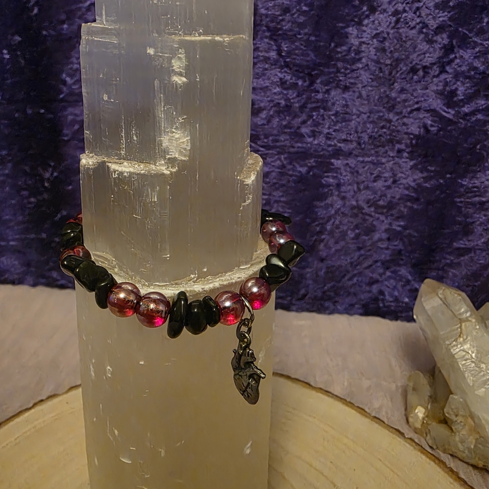 Elegant Black and Red Beaded Bracelet